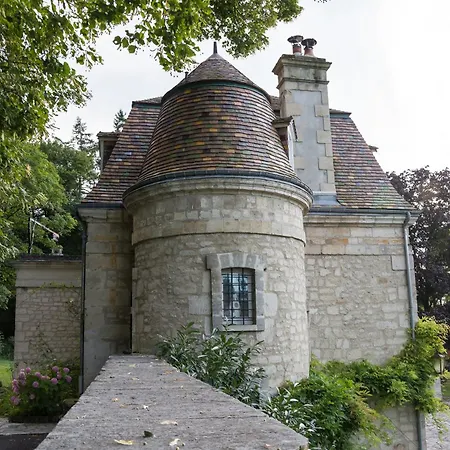 Le Manoir Paradi *