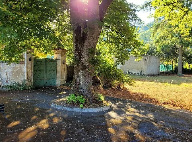 Le Manoir Paradi Apartment